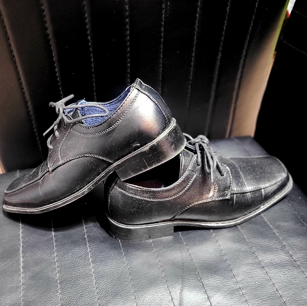 Danuccelli Lace Up Dress Shoes